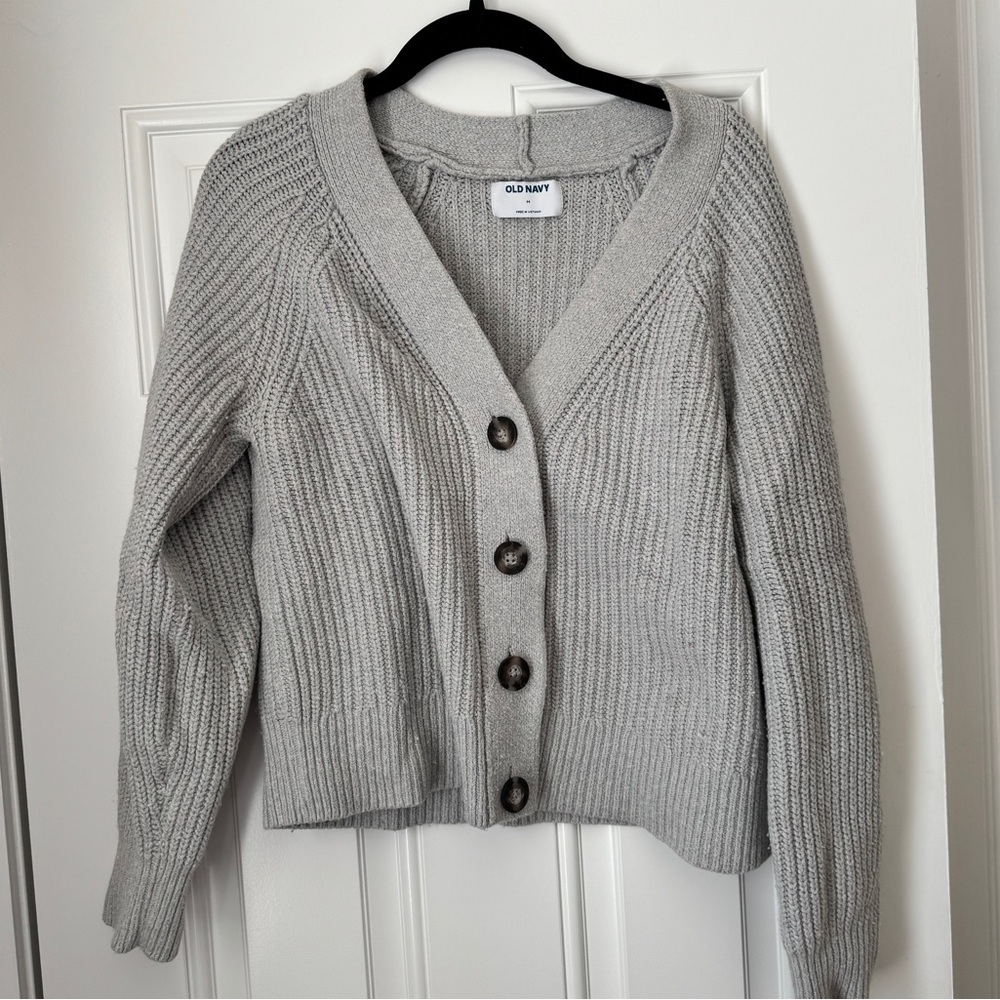 Old Navy Light Gray Rib-Knit V-Neck Button Cardigan